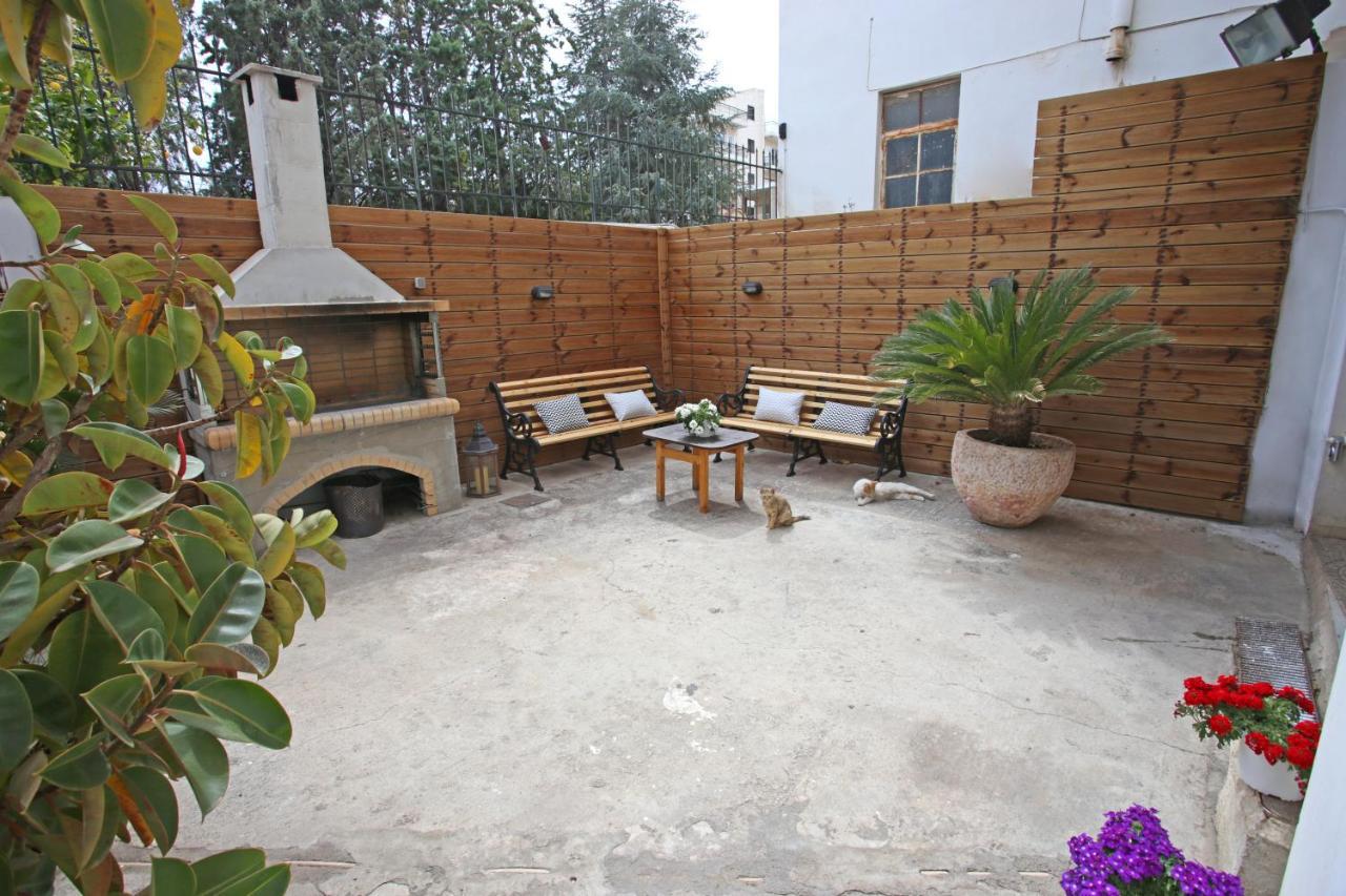 House Near The Athens Airport, Spata. 외부 사진