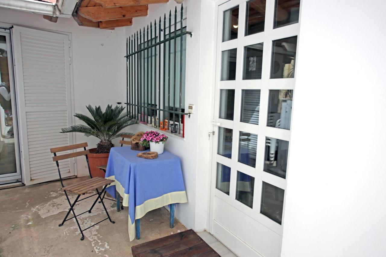 House Near The Athens Airport, Spata. 외부 사진